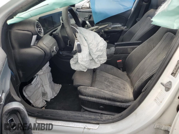2019 Mercedes-Benz A 220 с VIN WDD3G4EB2KW016538, выставлен на аукционе Copart как лот 74809644 с пробегом Не указан миль и Списание • Salvage title. История ставок и продаж доступна на DreamBid. Изображение 7.