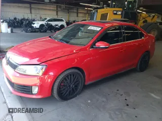 2014 Volkswagen Jetta GLI Autobahn z VIN 3VW5S7AJXEM390882, wystawiony jako Copart lot #73039934 z przebiegiem 119 584 mil mil oraz Czysty tytuł • Clean title. Historia ofert i sprzedaży dostępna na DreamBid. Obrazek 1.