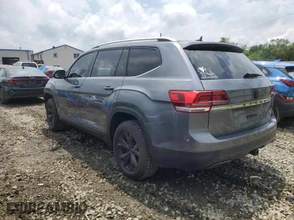 2018 Volkswagen Atlas SE with VIN 1V2KR2CA2JC580073, listed as a Copart auction lot 58898265 with 69,377 mi miles and Salvage title. Bid and sale history available at DreamBid. Image 2.