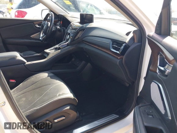 2020 Acura RDX Advance with VIN 5J8TC2H77LL022972, listed as a IAAI auction lot 42057301 with 94,685 mi miles and . Bid and sale history available at carsss.com. Image 5.