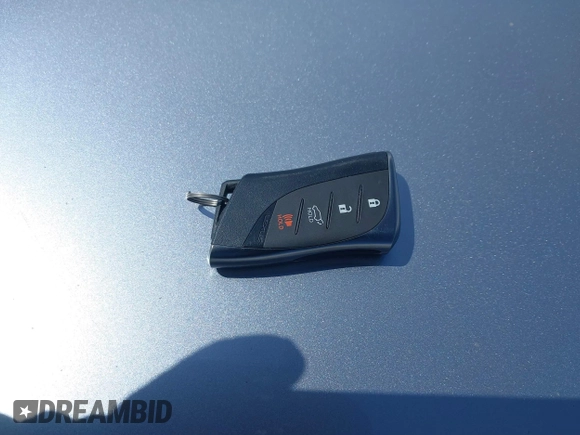 2024 Lexus RX 350 z VIN 2T2BAMBA0RC049779, wystawiony jako IAAI lot #41701330 z przebiegiem 2 560 mil mil oraz . Historia ofert i sprzedaży dostępna na DreamBid. Obrazek 11.