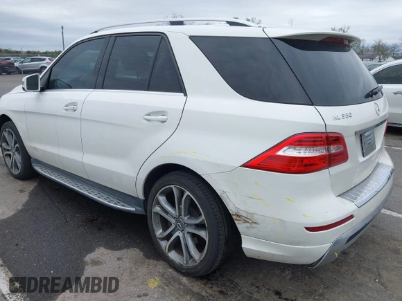 2014 Mercedes-Benz M 350 with VIN 4JGDA5JB2EA282733, listed as a IAAI auction lot 42070426 with 148,513 mi miles and . Bid and sale history available at DreamBid. Image 3.