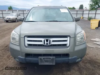 2008 Honda Pilot EX-L with VIN 5FNYF18588B012708, listed as a IAAI auction lot 42562336 with 223,992 mi miles and . Bid and sale history available at DreamBid. Image 12.