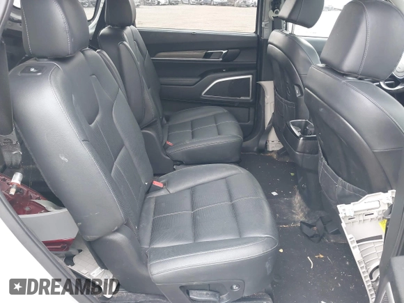 2021 Kia Telluride EX z VIN 5XYP3DHC4MG180725, wystawiony jako IAAI lot #42049513 z przebiegiem 44 796 mil mil oraz . Historia ofert i sprzedaży dostępna na DreamBid. Obrazek 8.