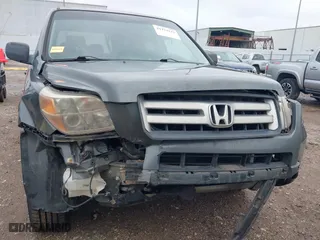 2008 Honda Pilot EX with VIN 5FNYF184X8B038749, listed as a IAAI auction lot 41419942 with 142,857 mi miles. Bid and sale history available at carsss.com. Image 6.