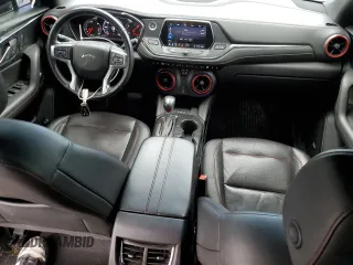 2020 Chevrolet Blazer RS с VIN 3GNKBERS8LS575827, выставлен на аукционе Copart как лот 56800715 с пробегом 77 424 миль миль и Списание • Salvage title. История ставок и продаж доступна на DreamBid. Изображение 8.