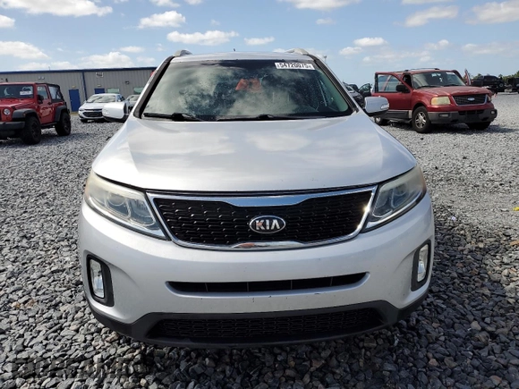 2015 Kia Sorento LX with VIN 5XYKT4A61FG640165, listed as a Copart auction lot 54720075 with 183,119 mi miles and Salvage Title. Bid and sale history available at carsss.com. Image 5.