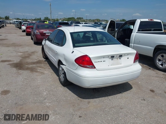 2006 Ford Taurus SE with VIN 1FAHP532X6A131387, listed as a IAAI auction lot 42336717 with Not provided miles and . Bid and sale history available at DreamBid. Image 3.