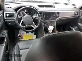 2021 Volkswagen Atlas SE z VIN 1V2PR2CA4MC524405, wystawiony jako Copart lot #86331014 z przebiegiem 129 265 mil mil oraz Szkoda całkowita • Salvage title. Historia ofert i sprzedaży dostępna na DreamBid. Obrazek 8.