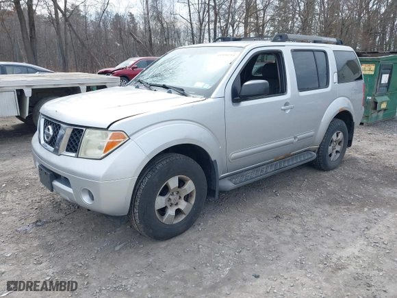 2005 Nissan Pathfinder LE with VIN 5N1AR18W65C779060, listed as a IAAI auction lot 41891214 with 192,842 mi miles. Bid and sale history available at carsss.com. Image 2.