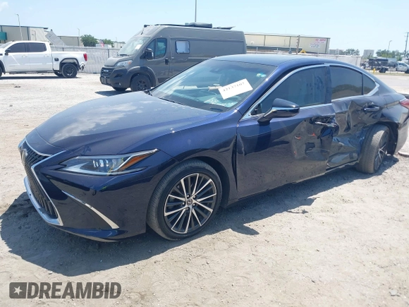 2022 Lexus ES 350 z VIN 58ADZ1B15NU121923, wystawiony jako IAAI lot #42137107 z przebiegiem 44 480 mil mil oraz . Historia ofert i sprzedaży dostępna na DreamBid. Obrazek 17.