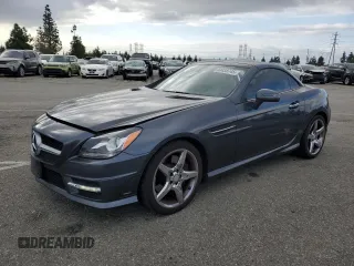 2012 Mercedes-Benz SLK-Class SLK 350 with VIN WDDPK5HA9CF024663, listed as a Copart auction lot 44438745 with 118,331 mi miles and Salvage Title. Bid and sale history available at carsss.com. Image 1.