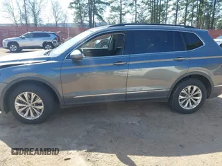 2018 Volkswagen Tiguan SEL with VIN 3VV3B7AX6JM001231, listed as a IAAI auction lot 41781659 with 137,930 mi miles and . Bid and sale history available at DreamBid. Image 14.