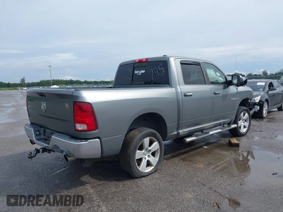 2009 Dodge 1500 Sport with VIN 1D3HB13T49J509564, listed as a IAAI auction lot 40218170 with Not Provided miles. Bid and sale history available at carsss.com. Image 4.