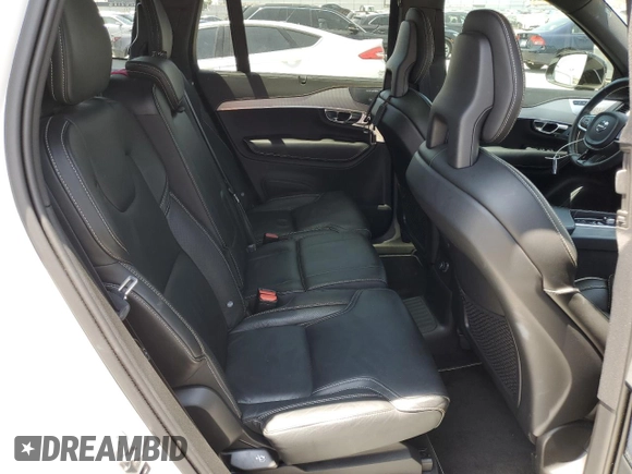 2020 Volvo XC90 R-Design with VIN YV4BR0CMXL1616605, listed as a Copart auction lot 60628505 with 38,417 mi miles and Salvage title. Bid and sale history available at DreamBid. Image 11.