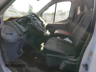 2019 Ford Transit z VIN 1FTYE1ZM9KKB80795, wystawiony jako Copart lot #68623194 z przebiegiem Nie podano mil oraz Nie do naprawy • Non repairable. Historia ofert i sprzedaży dostępna na DreamBid. Obrazek 7.