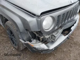 2014 Jeep Patriot Sport z VIN 1C4NJRBB2ED509495, wystawiony jako IAAI lot #41649812 z przebiegiem 192 488 mil mil oraz . Historia ofert i sprzedaży dostępna na DreamBid. Obrazek 6.