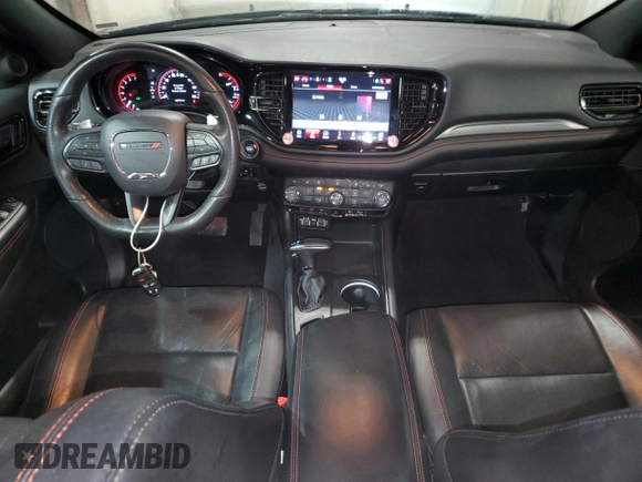2024 Dodge Durango GT Plus z VIN 1C4RDJDG3RC126275, wystawiony jako Copart lot #53790835 z przebiegiem 42 772 mil mil oraz Czysty tytuł • Clean title. Historia ofert i sprzedaży dostępna na DreamBid. Obrazek 8.