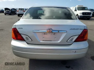 2000 Toyota Avalon XL with VIN 4T1BF28B2YU094407, listed as a Copart auction lot 48567255 with 114,434 mi miles and Salvage Title. Bid and sale history available at DreamBid. Image 6.