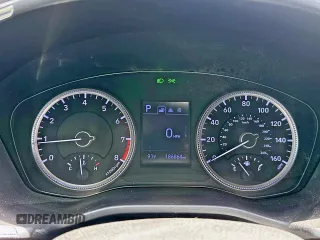 2020 Hyundai Santa Fe SE with VIN 5NMS23AD1LH203182, listed as a Copart auction lot 65295655 with 186,864 mi miles and Clean title. Bid and sale history available at DreamBid. Image 8.