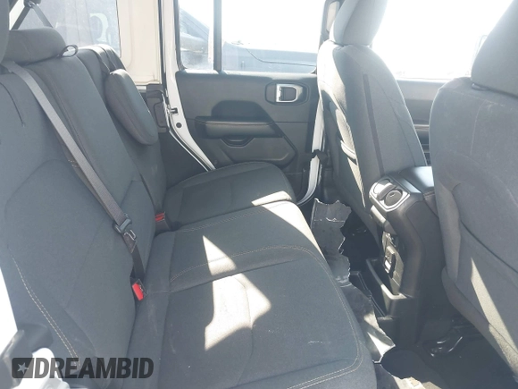 2024 Jeep Wrangler Sahara с VIN 1C4RJXP65RW296344, выставлен на аукционе IAAI как лот 42761334 с пробегом 30 948 миль миль и . История ставок и продаж доступна на DreamBid. Изображение 8.