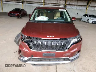 2024 Kia Carnival LX with VIN KNDNB4H32R6393564, listed as a Copart auction lot 39390054 with 3,875 mi miles and Salvage Title. Bid and sale history available at carsss.com. Image 5.