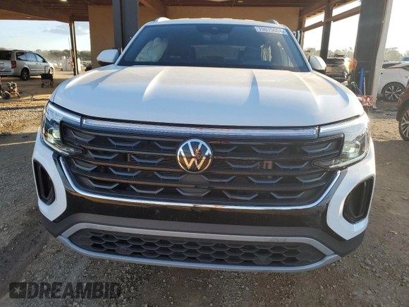 2024 Volkswagen Atlas SE with VIN 1V2DE2CAXRC210618, listed as a Copart auction lot 79875604 with 19,613 mi miles and Salvage title. Bid and sale history available at DreamBid. Image 5.