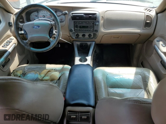 2001 Ford Explorer Sport Trac with VIN 1FMZU67E01UA22201, listed as a Copart auction lot 62529415 with 207,896 mi miles and Clean title. Bid and sale history available at DreamBid. Image 8.