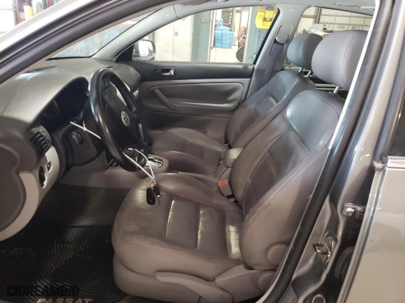 2003 Volkswagen Passat GLS with VIN WVWPD63B43P292427, listed as a Copart auction lot 65917754 with 194,501 mi miles and Salvage Title. Bid and sale history available at carsss.com. Image 7.