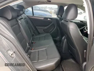 2014 Volkswagen Jetta TDI w/Premium with VIN 3VWLL7AJ9EM267112, listed as a Copart auction lot 58163545 with 106,367 mi miles and Clean title. Bid and sale history available at DreamBid. Image 10.