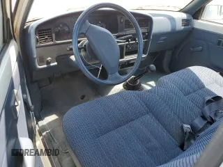 1993 Toyota Pickup with VIN 4TARN81A7PZ078436, listed as a Copart auction lot 62418405 with 209,617 mi miles and Clean title. Bid and sale history available at DreamBid. Image 8.