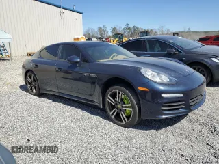 2014 Porsche Panamera S E-Hybrid z VIN WP0AD2A78EL044978, wystawiony jako Copart lot #49992665 z przebiegiem 77 485 mil mil oraz Szkody całkowita. Historia ofert i sprzedaży dostępna na DreamBid. Obrazek 4.