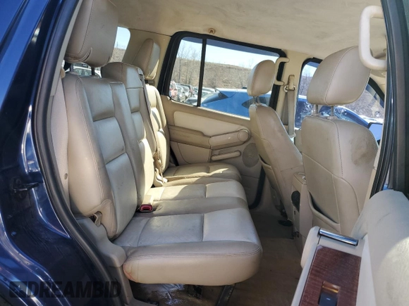 2006 Ford Explorer Eddie Bauer z VIN 1FMEU64E46UB55487, wystawiony jako Copart lot #46330805 z przebiegiem 127 795 mil mil oraz Szkoda całkowita • Salvage title. Historia ofert i sprzedaży dostępna na DreamBid. Obrazek 11.