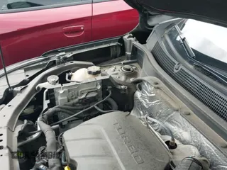 2024 Chevrolet Trax ACTIV z VIN KL77LKE27RC242904, wystawiony jako IAAI lot #42892375 z przebiegiem 25 260 mil mil oraz . Historia ofert i sprzedaży dostępna na DreamBid. Obrazek 19.