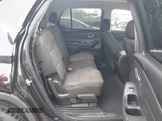 2021 Chevrolet Traverse LS z VIN 1GNERFKW3MJ198757, wystawiony jako IAAI lot #41974050 z przebiegiem 95 097 mil mil oraz . Historia ofert i sprzedaży dostępna na DreamBid. Obrazek 8.