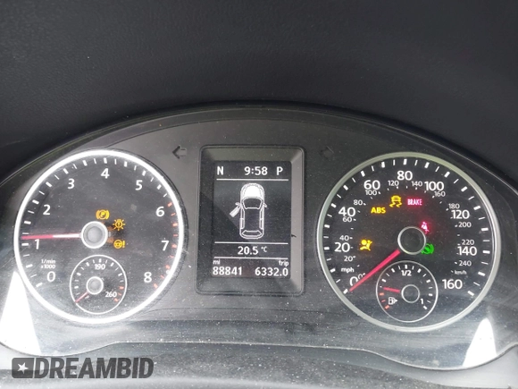 2017 Volkswagen Tiguan Wolfsburg Edition with VIN WVGRV7AX9HK002659, listed as a IAAI auction lot 42482438 with 88,841 mi miles and . Bid and sale history available at DreamBid. Image 15.