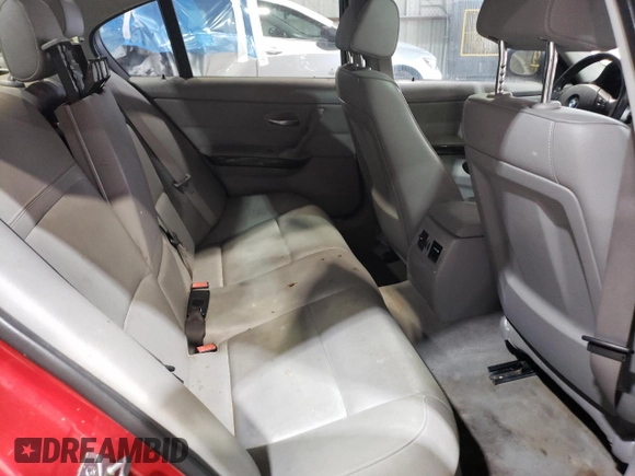 2011 BMW 3 Series 328i with VIN WBAPH7C50BE676765, listed as a Copart auction lot 55834295 with 139,336 mi miles and Clean title. Bid and sale history available at DreamBid. Image 10.