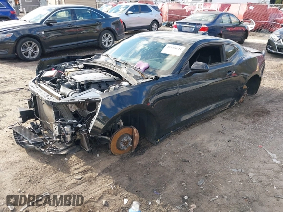 2019 Chevrolet Camaro 1SS with VIN 1G1FE1R70K0119793, listed as a IAAI auction lot 40948144 with 109,201 mi miles. Bid and sale history available at carsss.com. Image 18.