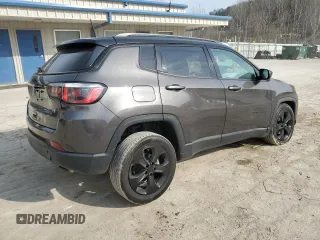 2018 Jeep Compass Altitude with VIN 3C4NJDBB8JT433658, listed as a Copart auction lot 48886815 with Not Provided miles and Salvage Title. Bid and sale history available at carsss.com. Image 3.