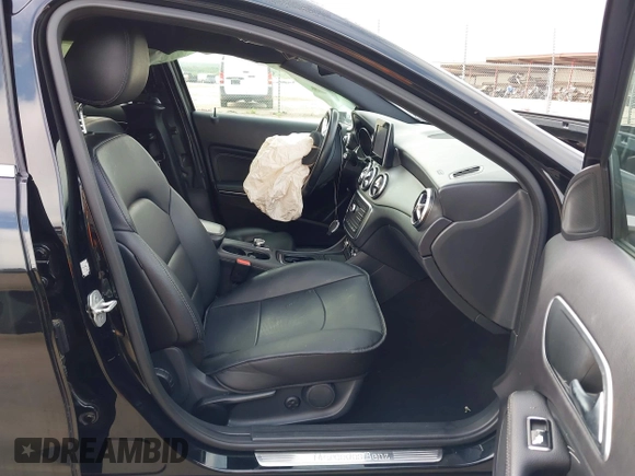 2016 Mercedes-Benz GLA 250 z VIN WDCTG4GB7GJ226283, wystawiony jako IAAI lot #42209263 z przebiegiem 102 834 mil mil oraz . Historia ofert i sprzedaży dostępna na DreamBid. Obrazek 5.