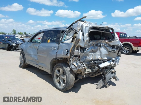 2015 Toyota Highlander Limited with VIN 5TDYKRFH6FS071711, listed as a IAAI auction lot 39736443 with 120,495 mi miles and . Bid and sale history available at DreamBid. Image 3.