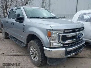 2022 Ford Super Duty F-250 SRW XL with VIN 1FT7W2BT2NEE45298, listed as a IAAI auction lot 41469889 with 60,306 mi miles. Bid and sale history available at carsss.com. Image 1.