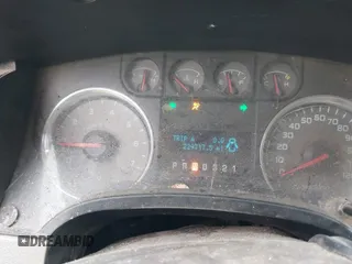 2009 Ford F-150 XL с VIN 1FTPW14V89KC93639, выставлен на аукционе IAAI как лот 40553337 с пробегом 229 717 миль миль и . История ставок и продаж доступна на DreamBid. Изображение 15.