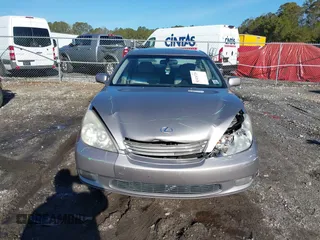 2004 Lexus ES 350 with VIN JTHBA30G145037747, listed as a IAAI auction lot 41424725 with 163,921 mi miles and . Bid and sale history available at DreamBid. Image 12.