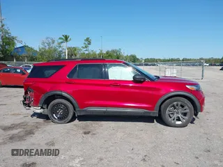 2021 Ford Explorer XLT z VIN 1FMSK7DH3MGB50785, wystawiony jako IAAI lot #42018105 z przebiegiem 119 781 mil mil oraz . Historia ofert i sprzedaży dostępna na DreamBid. Obrazek 14.