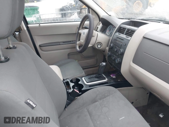 2010 Ford Escape XLS with VIN 1FMCU0C72AKC68835, listed as a IAAI auction lot 42387064 with 116,065 mi miles and . Bid and sale history available at DreamBid. Image 5.