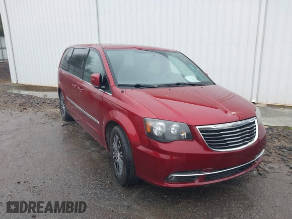 2014 Chrysler Town & Country S with VIN 2C4RC1HG6ER307238, listed as a IAAI auction lot 41852666 with 131,301 mi miles. Bid and sale history available at carsss.com. Image 6.