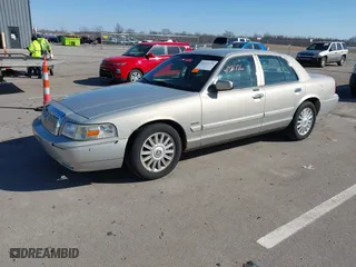 2010 Mercury Grand Marquis LS with VIN 2MEBM7FV4AX608503, listed as a IAAI auction lot 41721726 with 172,907 mi miles. Bid and sale history available at carsss.com. Image 17.