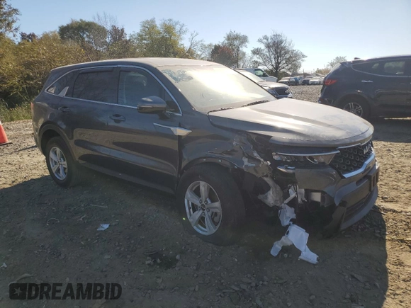 2023 Kia Sorento LX with VIN 5XYRGDLC8PG230051, listed as a Copart auction lot 77832994 with 29,957 mi miles and Salvage Title. Bid and sale history available at carsss.com. Image 4.