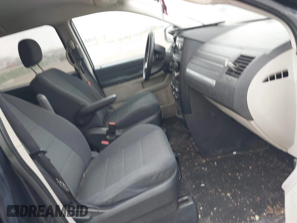 2008 Dodge Grand Caravan SE z VIN 2D8HN44H38R802184, wystawiony jako IAAI lot #42292079 z przebiegiem 211 294 mil mil oraz . Historia ofert i sprzedaży dostępna na DreamBid. Obrazek 5.